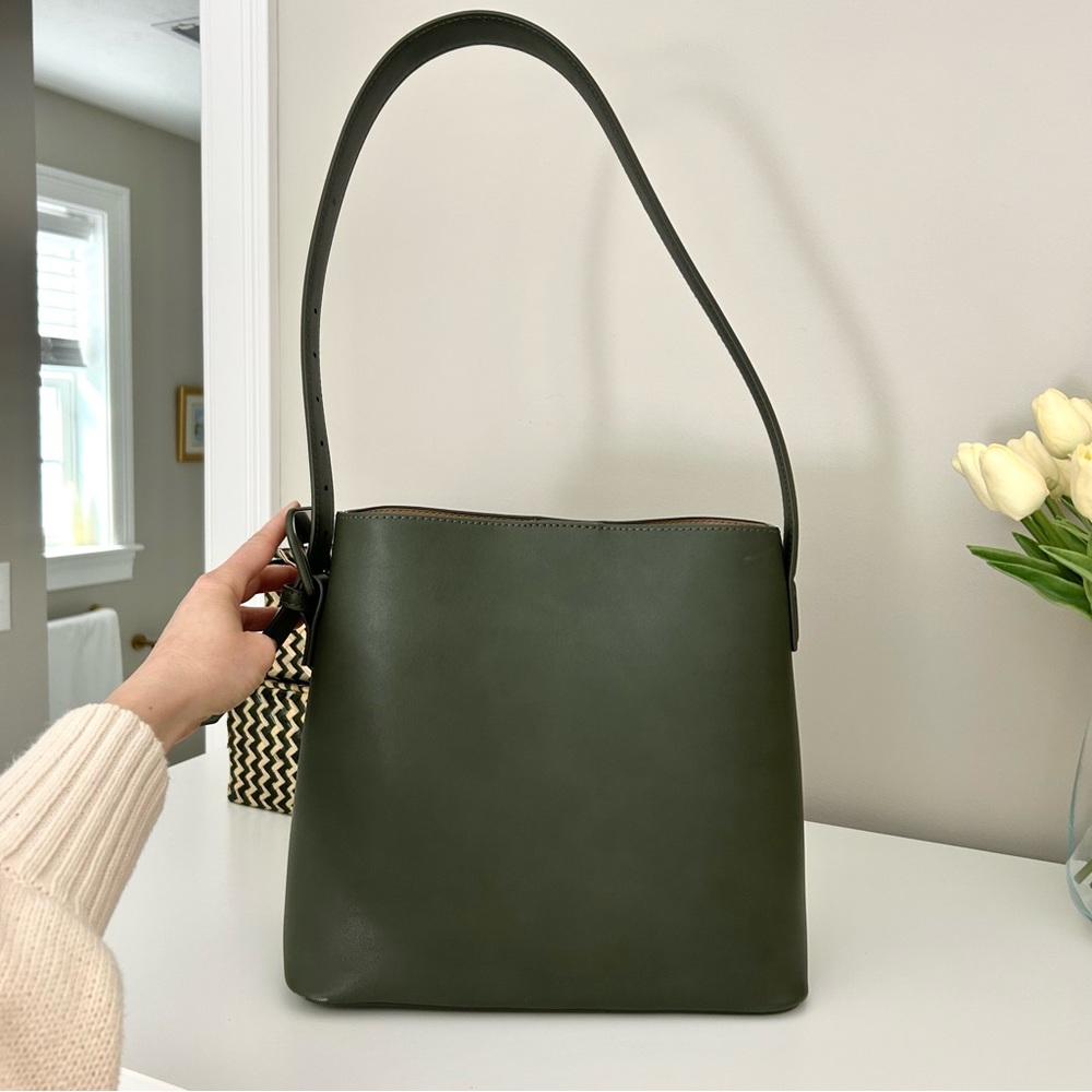vegan leather bucket bag
